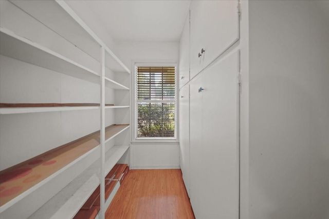 115 Valley Drive, Liberty, TX 77575