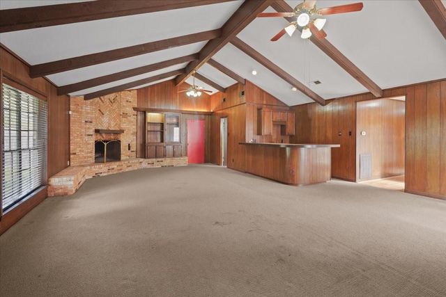 115 Valley Drive, Liberty, TX 77575