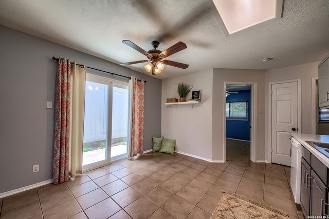 4611 Desert Poppy, San Antonio, TX 78247