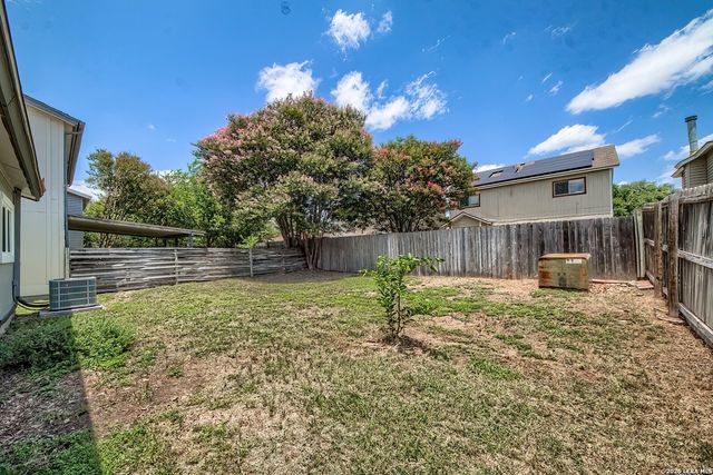 4611 Desert Poppy, San Antonio, TX 78247