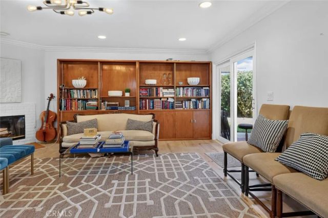 411 Fordland Avenue, La Verne, CA 91750