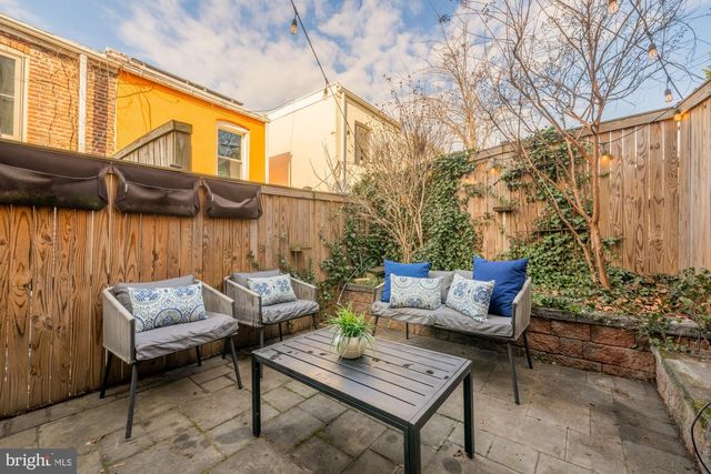 706 L ST SE, Washington, DC 20003