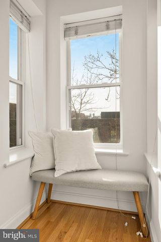 706 L ST SE, Washington, DC 20003