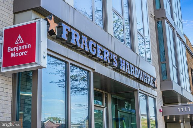 706 L ST SE, Washington, DC 20003