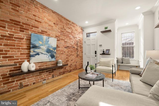 706 L ST SE, Washington, DC 20003