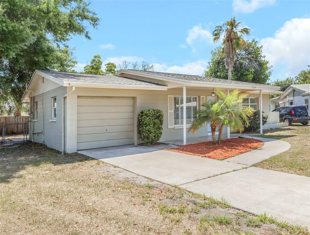 11234 68TH AVENUE N, Seminole, FL 33772