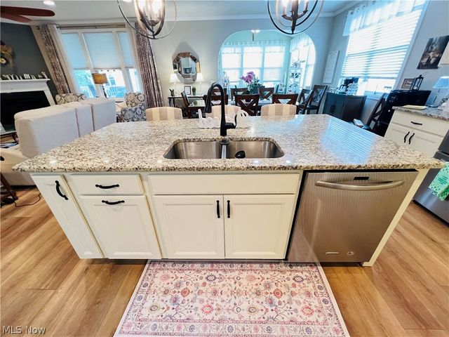 7924 Heatherglen Drive, Mentor, OH 44060