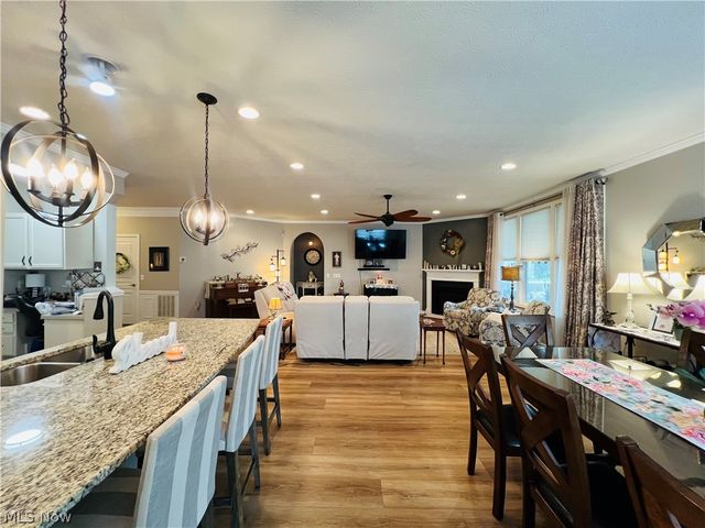 7924 Heatherglen Drive, Mentor, OH 44060