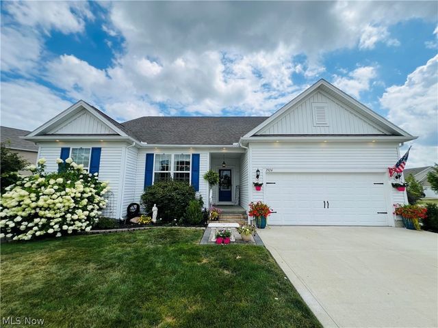 7924 Heatherglen Drive, Mentor, OH 44060