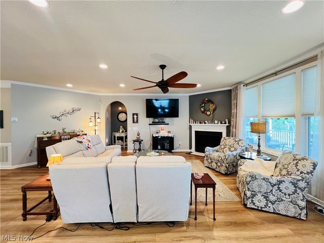 7924 Heatherglen Drive, Mentor, OH 44060