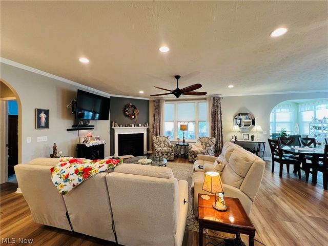 7924 Heatherglen Drive, Mentor, OH 44060
