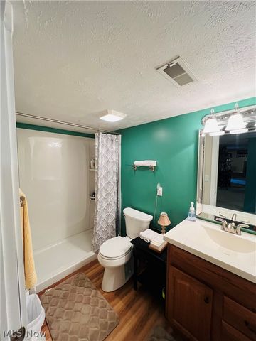 7924 Heatherglen Drive, Mentor, OH 44060