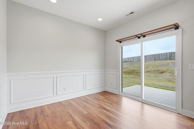 447 Avendale Drive, Rocky Point, NC 28457