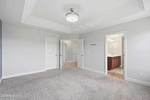 447 Avendale Drive, Rocky Point, NC 28457