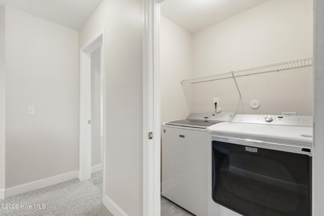 447 Avendale Drive, Rocky Point, NC 28457