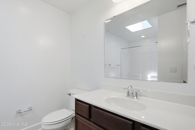 447 Avendale Drive, Rocky Point, NC 28457