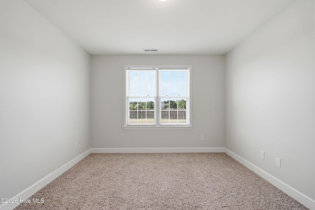 447 Avendale Drive, Rocky Point, NC 28457