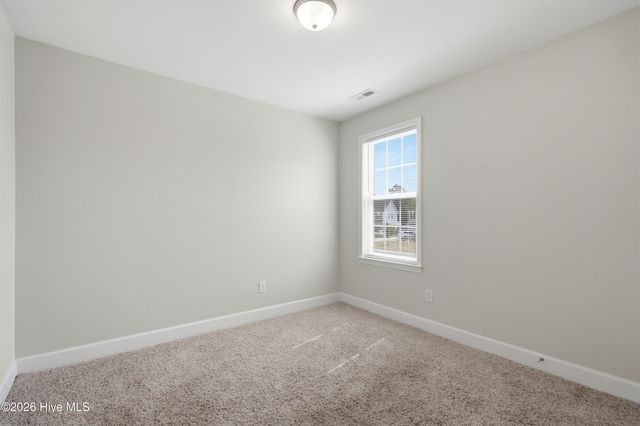 447 Avendale Drive, Rocky Point, NC 28457