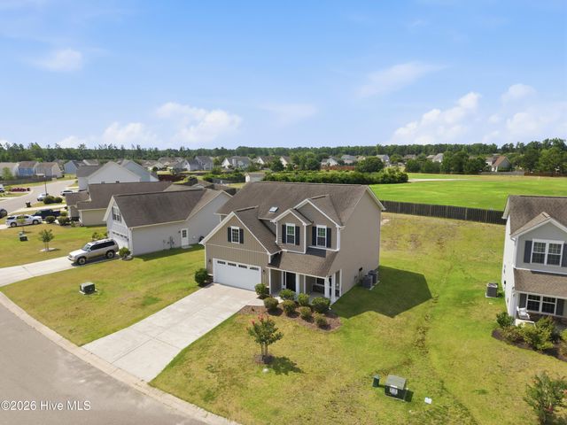 447 Avendale Drive, Rocky Point, NC 28457