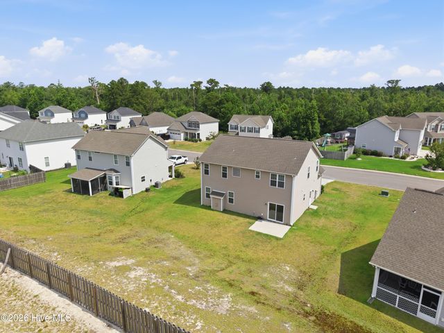 447 Avendale Drive, Rocky Point, NC 28457