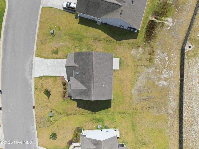 447 Avendale Drive, Rocky Point, NC 28457