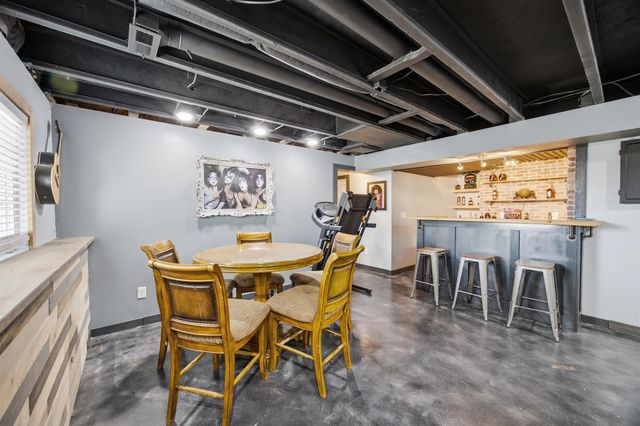 10807 W 35th, Wichita, KS 67215