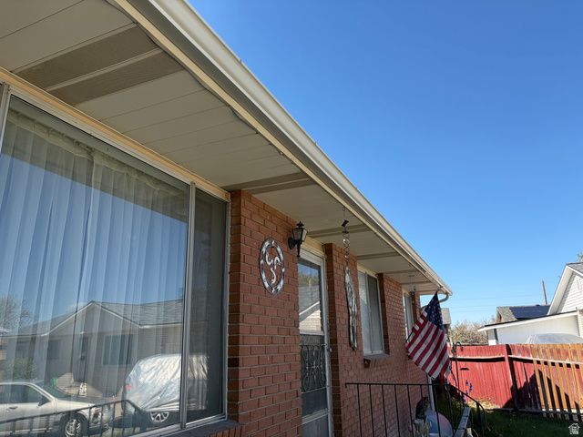 5046 W MOONFLOWER CIR, Salt Lake City, UT 84118