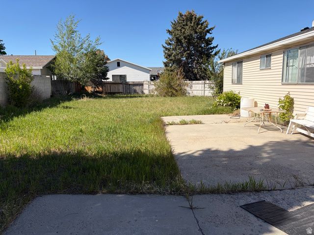 5046 W MOONFLOWER CIR, Salt Lake City, UT 84118