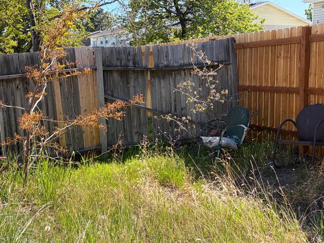 5046 W MOONFLOWER CIR, Salt Lake City, UT 84118