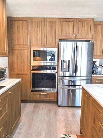 21708 Lake Vista Drive, Lake Forest, CA 92630