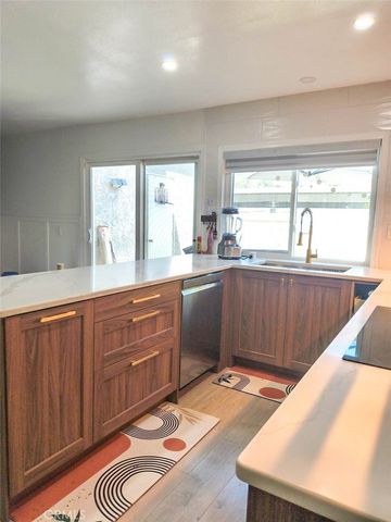 21708 Lake Vista Drive, Lake Forest, CA 92630