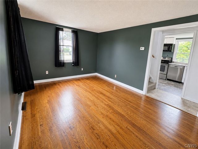 312 Oakwood Street, Rome, NY 13440