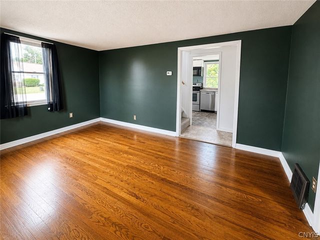 312 Oakwood Street, Rome, NY 13440