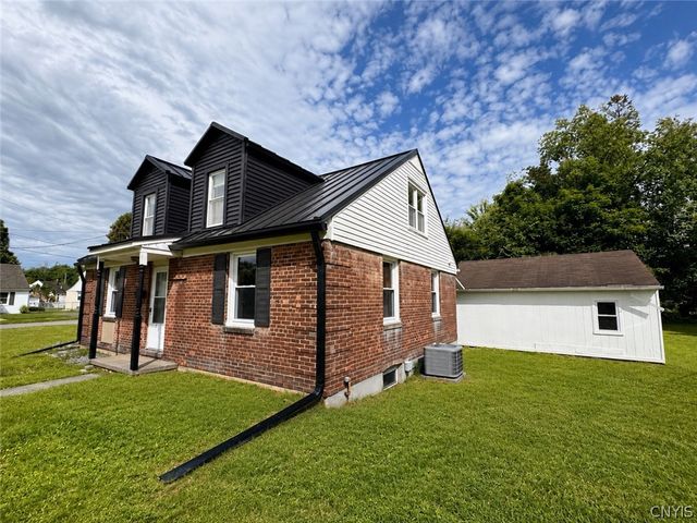 312 Oakwood Street, Rome, NY 13440