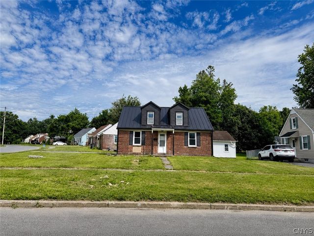312 Oakwood Street, Rome, NY 13440