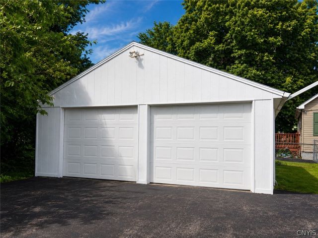 312 Oakwood Street, Rome, NY 13440