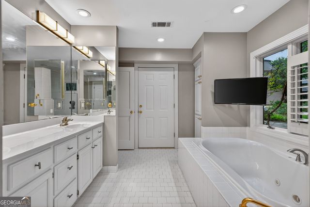 603 Piney Woods Drive, Lagrange, GA 30240