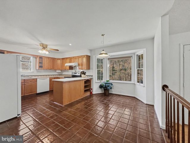 3823 GROSVENOR DR, Ellicott City, MD 21042