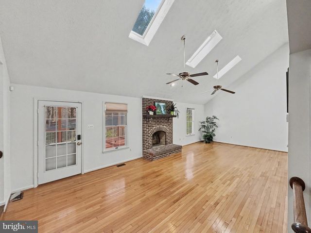 3823 GROSVENOR DR, Ellicott City, MD 21042