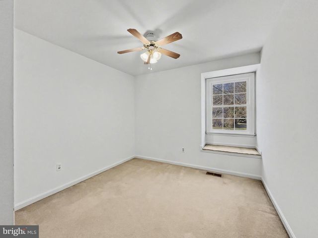 3823 GROSVENOR DR, Ellicott City, MD 21042