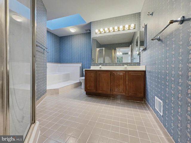 3823 GROSVENOR DR, Ellicott City, MD 21042