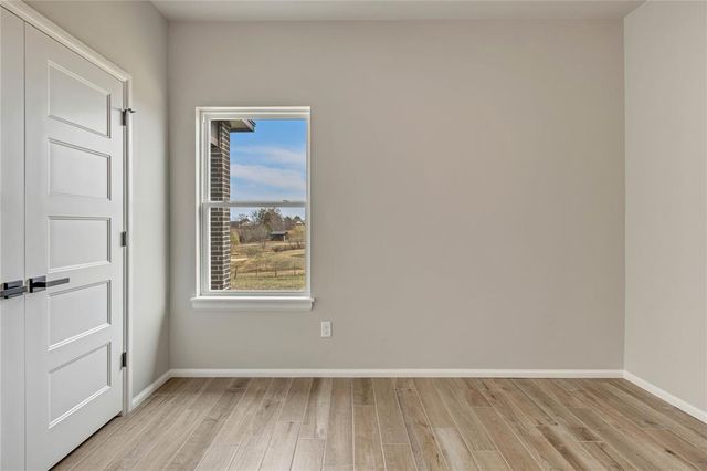 514 Grand Sycamore Drive, Washington, OK 73093