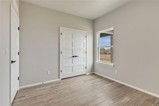 514 Grand Sycamore Drive, Washington, OK 73093