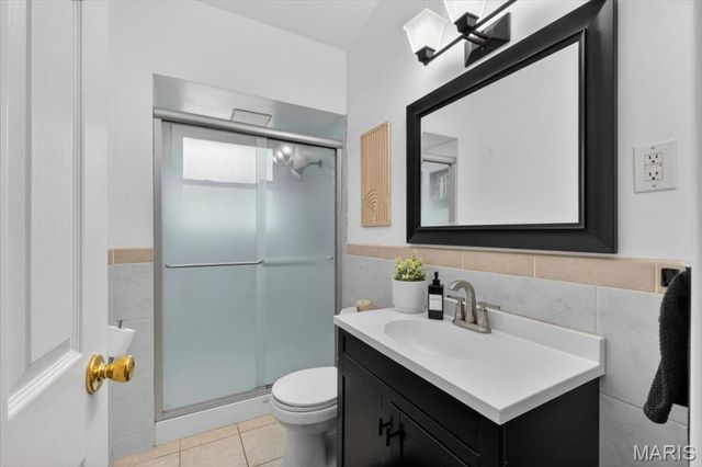 3301 Avenue H, St Louis, MO 63125