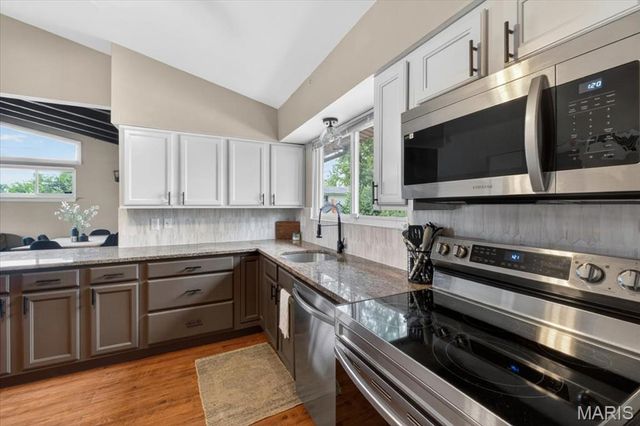 3301 Avenue H, St Louis, MO 63125