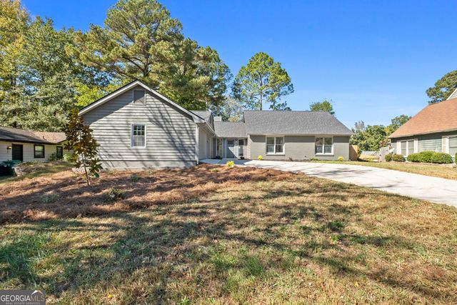 1603 Golf Link Drive, Stone Mountain, GA 30088