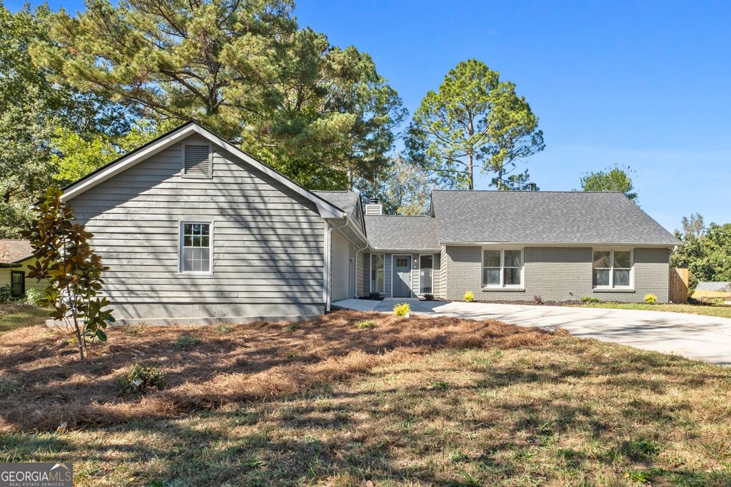 1603 Golf Link Drive, Stone Mountain, GA 30088