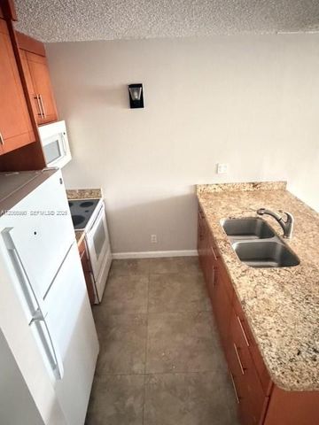 2501 Riverside Drive 114-A, Coral Springs, FL 33065
