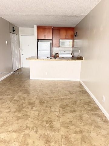 2501 Riverside Drive 114-A, Coral Springs, FL 33065