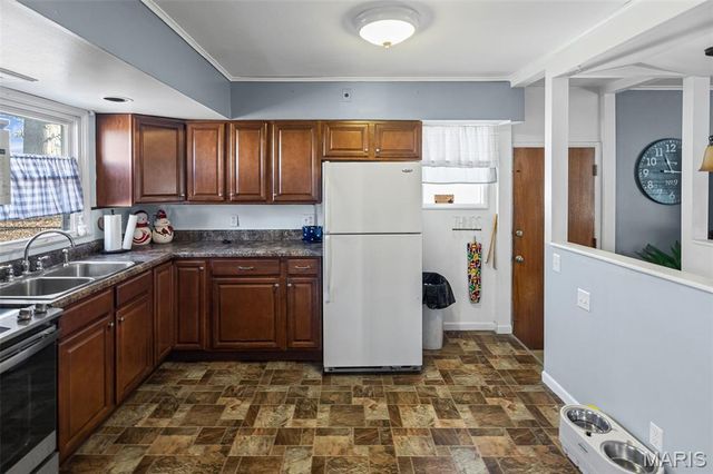 4423 Little Chief Drive, St Louis, MO 63123